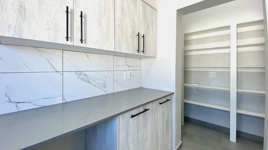 3 Bedroom Property for Sale in Atlantic Sands Private Estate Western Cape